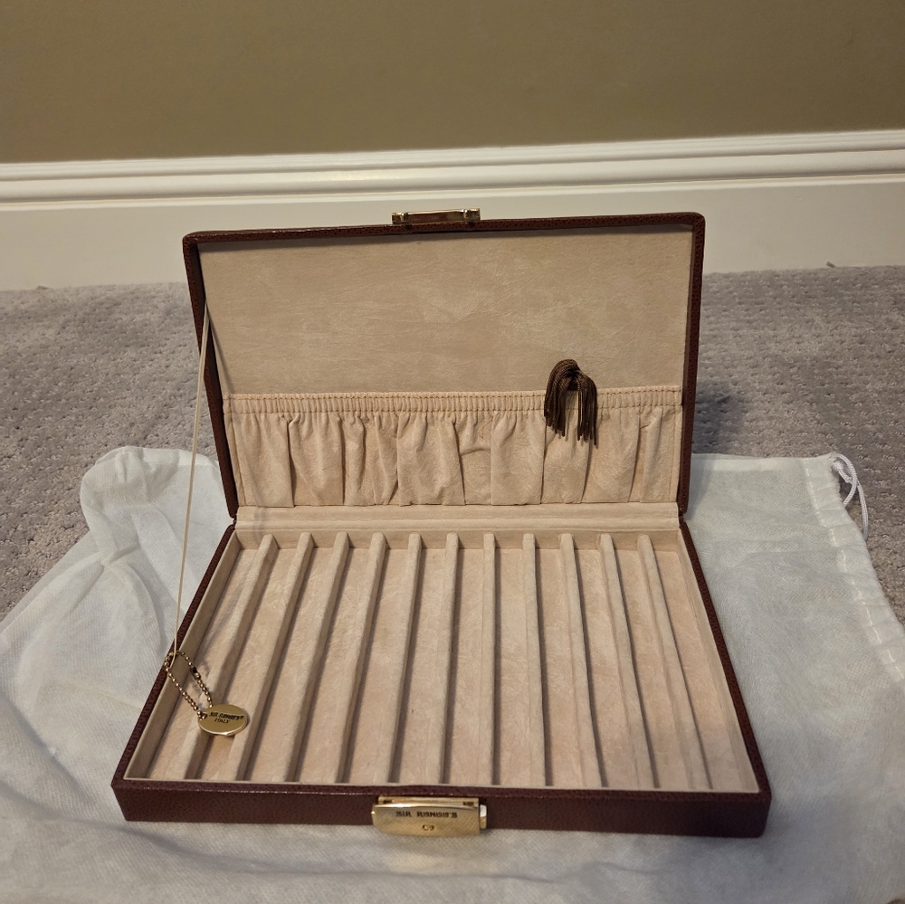 Elegant Brown Pen or Jewelry Box